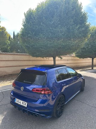Volkswagen Golf 7.5 R 2017