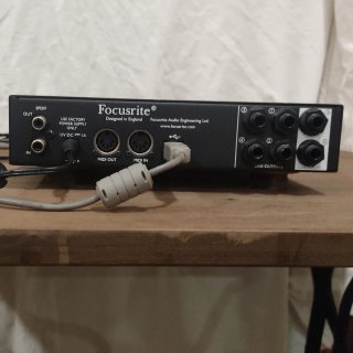 Tarjeta de Sonido Focusrite Scarlett 8i6