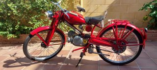 Moto Guzzi Hispania 65 Roja