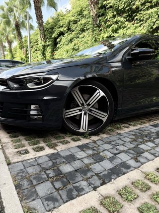 Volkswagen Scirocco 2.0 TSI 180cv R-Line DSG