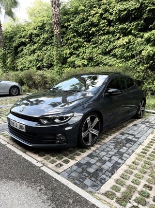 Volkswagen Scirocco 2.0 TSI 180cv R-Line DSG