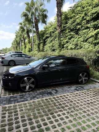 Volkswagen Scirocco 2.0 TSI 180cv R-Line DSG