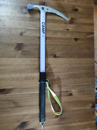 Piolet clásico CAMP Uno 75cm + Charlet Moser