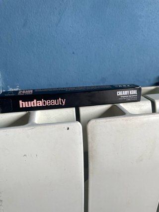 Delineador Huda Beauty Creamy Kohl