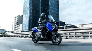 Yamaha XMAX 125 _ 69€/mes