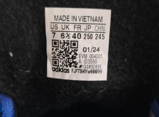 Zapatillas Adidas Messi tipo Samba Talla 40