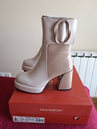 Botines Noa Harmon Beige Talla 38 de 150€