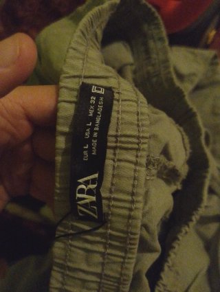 Pantalón Cargo Zara Verde Oliva muy cómodo ❤️