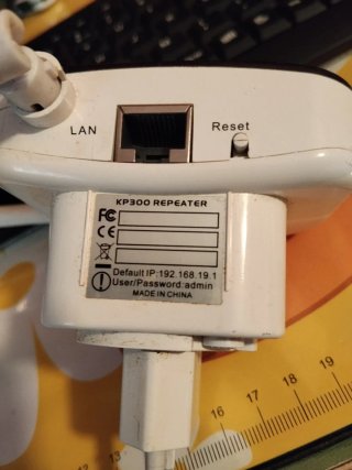 Repetidor WiFi con dos antenas
