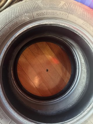 2 Neumáticos Goodyear 205/60/R16 96W