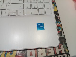 HP 15" Intel Core i3-1115G4 / 8GB RAM / 512GB SSD