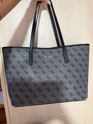 Bolso Guess Gris