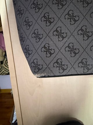 Bolso Guess Gris