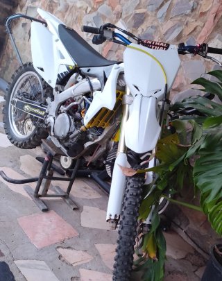 Suzuki RM-Z 450 2016
