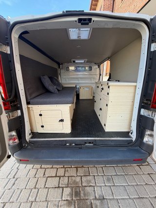 Opel Vivaro Camper