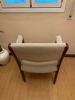 Oportunidad 50€ Pack de 2 Butacas de Madera y Tela