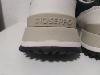 Zapatillas Gioseppo Negras y Blancas