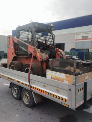 BAJO COCHE DE UE con remolque SERVICIO BARATO