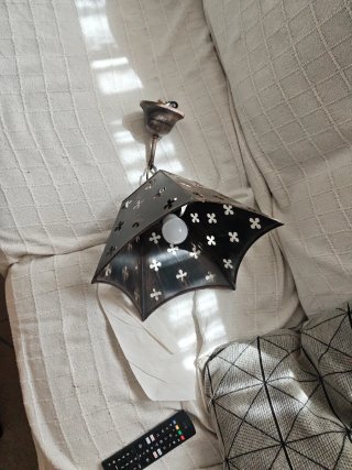 Lámpara de techo metálica