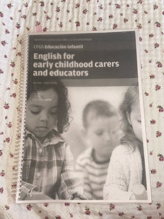 Libro Ingles 1CFGS Educacion Infantil