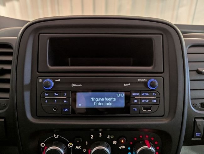 Nissan NV300 2021, foto 9