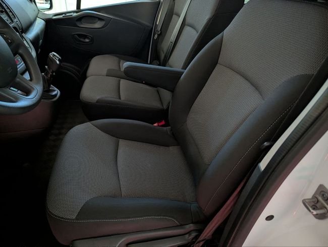 Nissan NV300 2021, foto 25