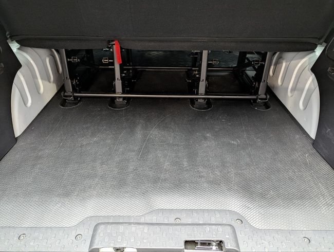 Nissan NV300 2021, foto 28
