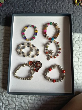 Lote de 6 Pulseras de Cuentas