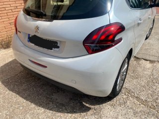 Peugeot 208 Gasolina 2018 - Impecable (Etiqueta C)
