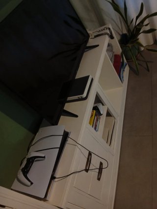 Mueble salón madera pintado a mano