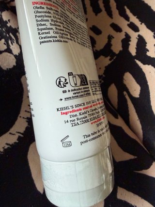 Detergente Kiehl's Ultra Facial Cleanser
