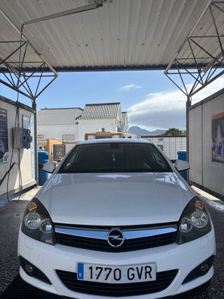 Opel Astra 2010