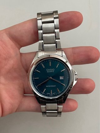 Reloj Casio MTP Plateado y Azul Agua (Turquesa)
