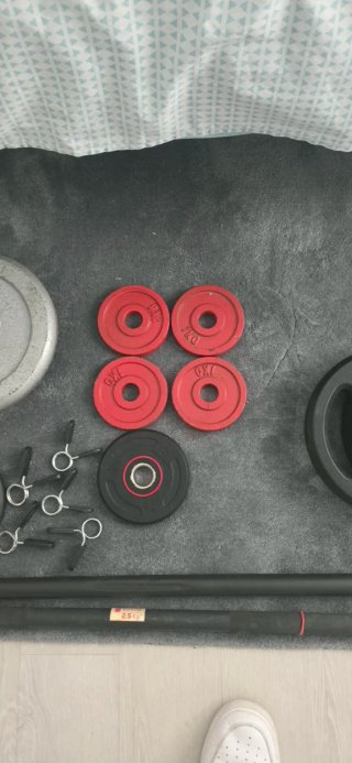 Set de Entrenamiento con Pesas y Barras