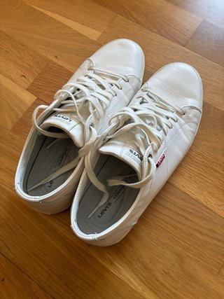 Zapatillas Levi's Blancas
