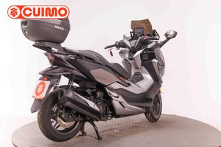 HONDA FORZA 300
