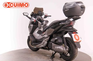 HONDA FORZA 300