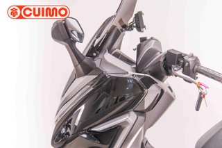 HONDA FORZA 300