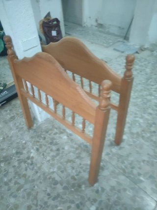 Cabecero de Cama de Madera