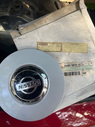 Tapa de buje/tapacubos original Nissan NUEVO