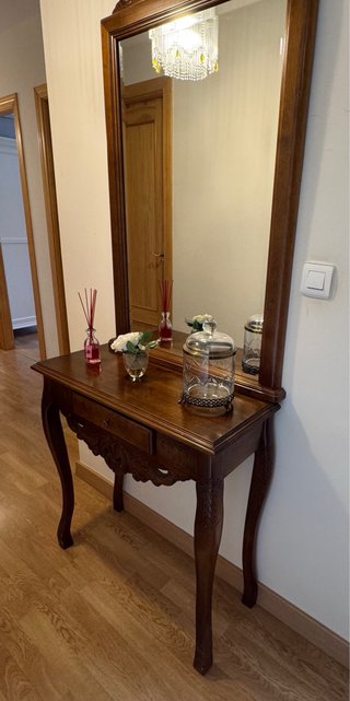 Mueble Recibidor con Espejo de madera