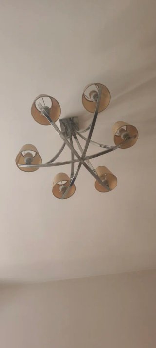 Lámpara de techo y 2 mesita de noche