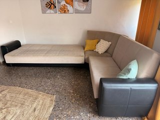 Sofá Esquinero Beige y Negro