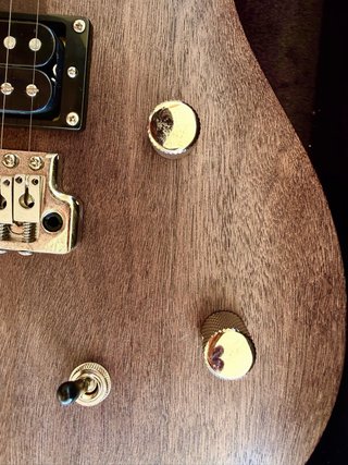 Guitarra PRS Customizada Marrón