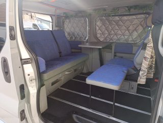 Opel Vivaro 2004