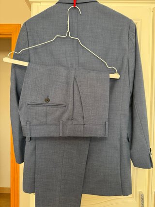 Traje de hombre azul