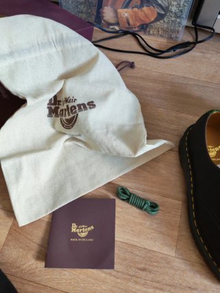 Dr. Martens Zapatos Marrones Hechos en Inglaterra
