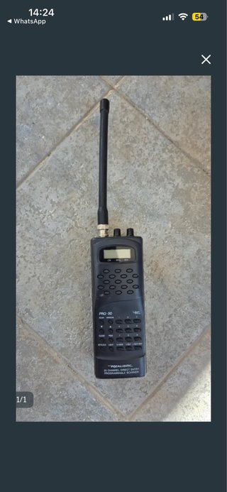 Radio Escáner Realistic PRO-50