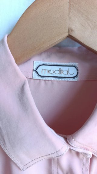Camisa Vintage Rosa con Bordado