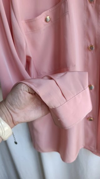 Camisa Vintage Rosa con Bordado